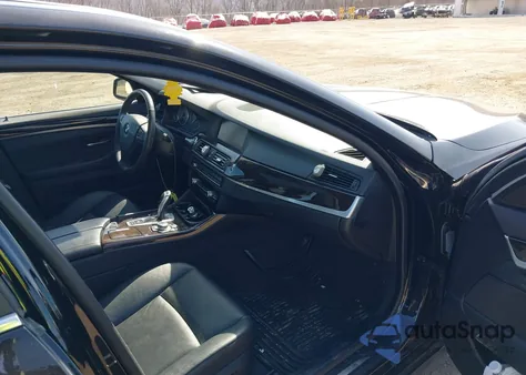 2013 BMW 528I из США, поврежденный, VIN WBAXG5C50DD230485